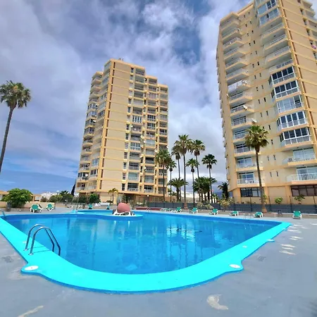 Amazing View Over The Ocean In Playa De Americas Apartmán *